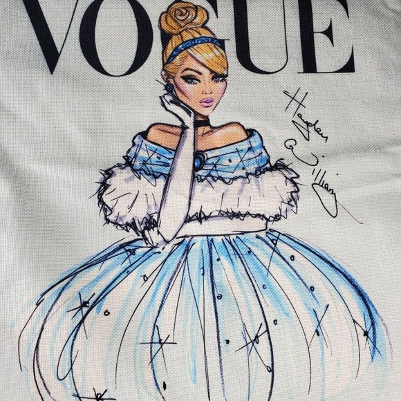 Vogue Disney Inspired Cinderella Princess Decorative Pillowcase - Picture 3 of 9